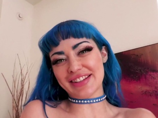 Ramera Muestra El Culo